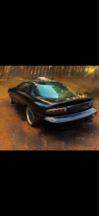 2000 Chevrolet Camaro SS 4th Gen - Image 2 of 5