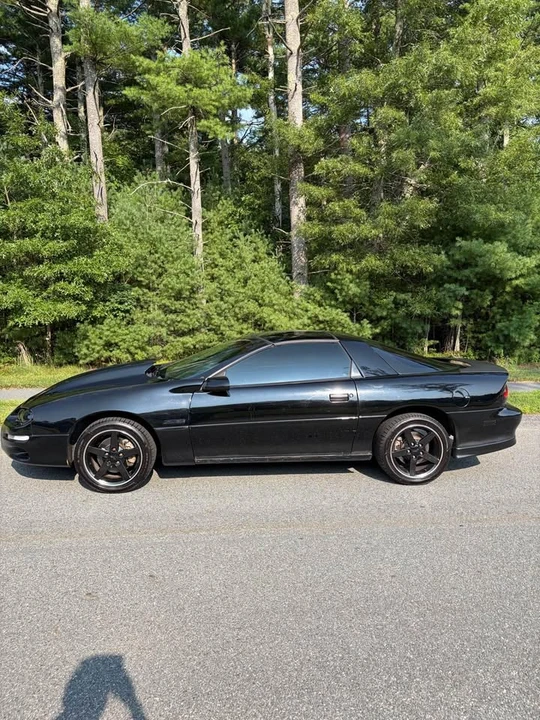 2000 Chevrolet Camaro SS 4th Gen - Image 2 of 8