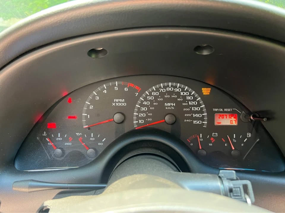 2000 Chevrolet Camaro SS 4th Gen - Image 8 of 18
