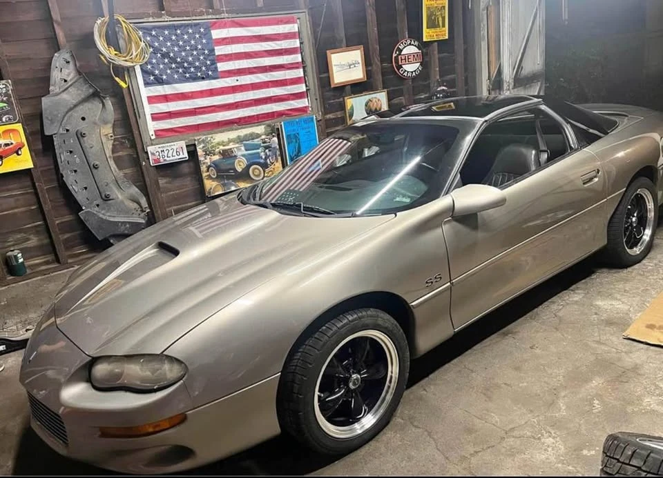2000 Chevrolet Camaro SS 4th Gen - Image 3 of 3