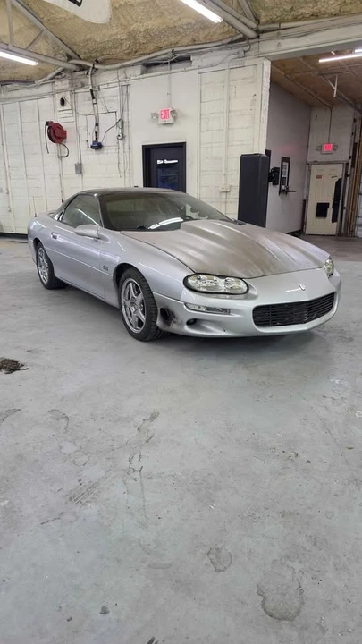 2000 Chevrolet Camaro SS 4th Gen - Image 2 of 10