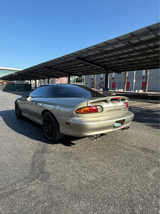 2000 Chevrolet Camaro SS 4th Gen - Image 9 of 14