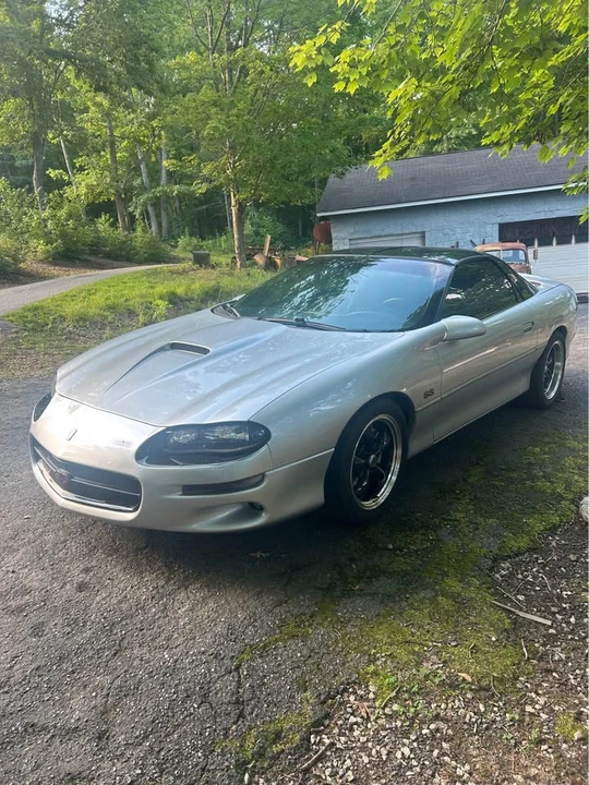 2000 Chevrolet Camaro SS 4th Gen - Image 2 of 5