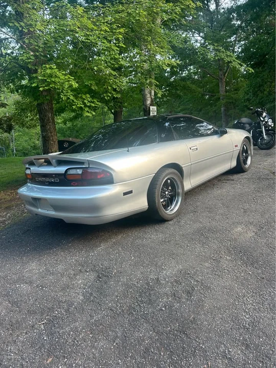 2000 Chevrolet Camaro SS 4th Gen - Image 3 of 5