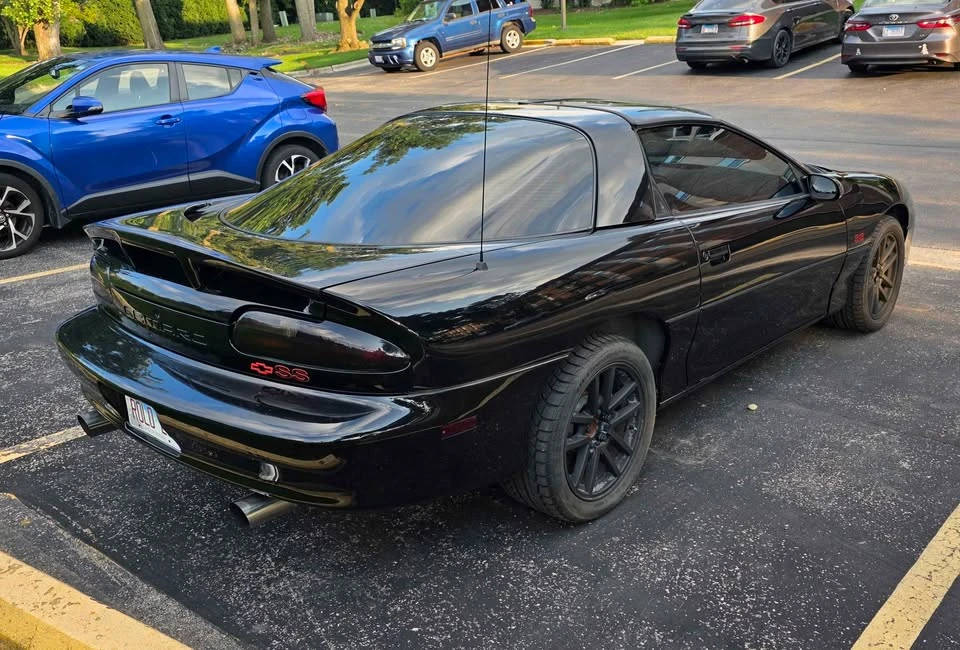 2000 Chevrolet Camaro SS 4th Gen - Image 10 of 20
