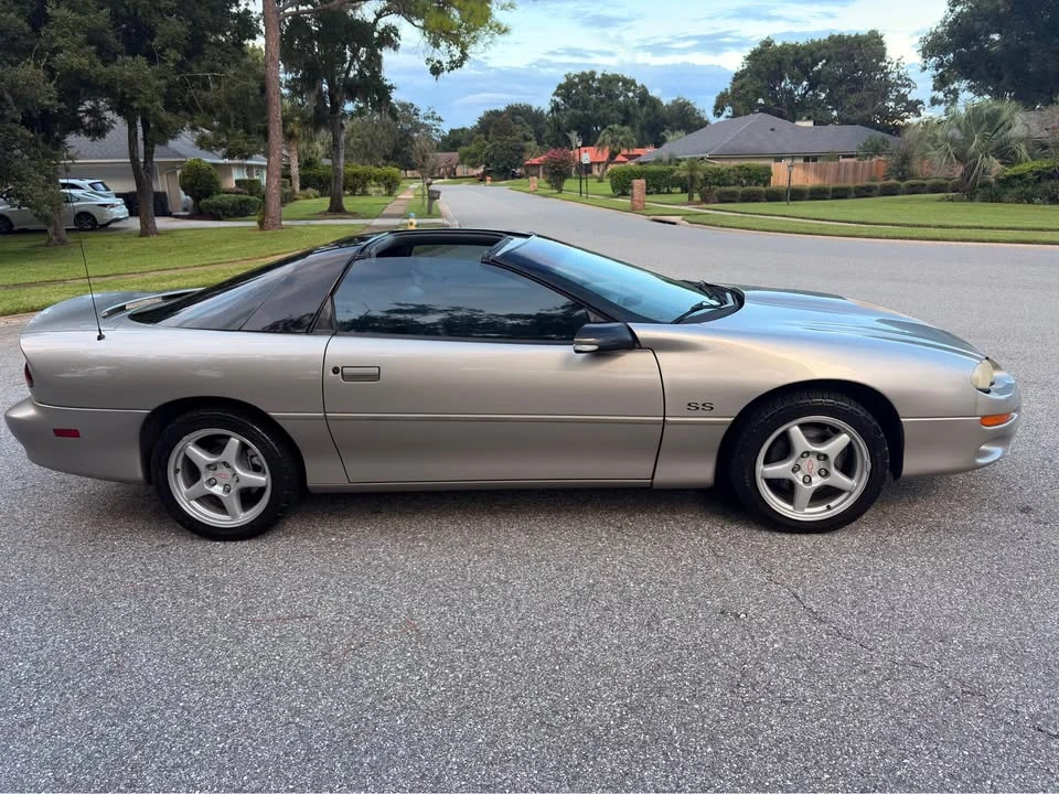 2000 Chevrolet Camaro SS 4th Gen - Image 4 of 12