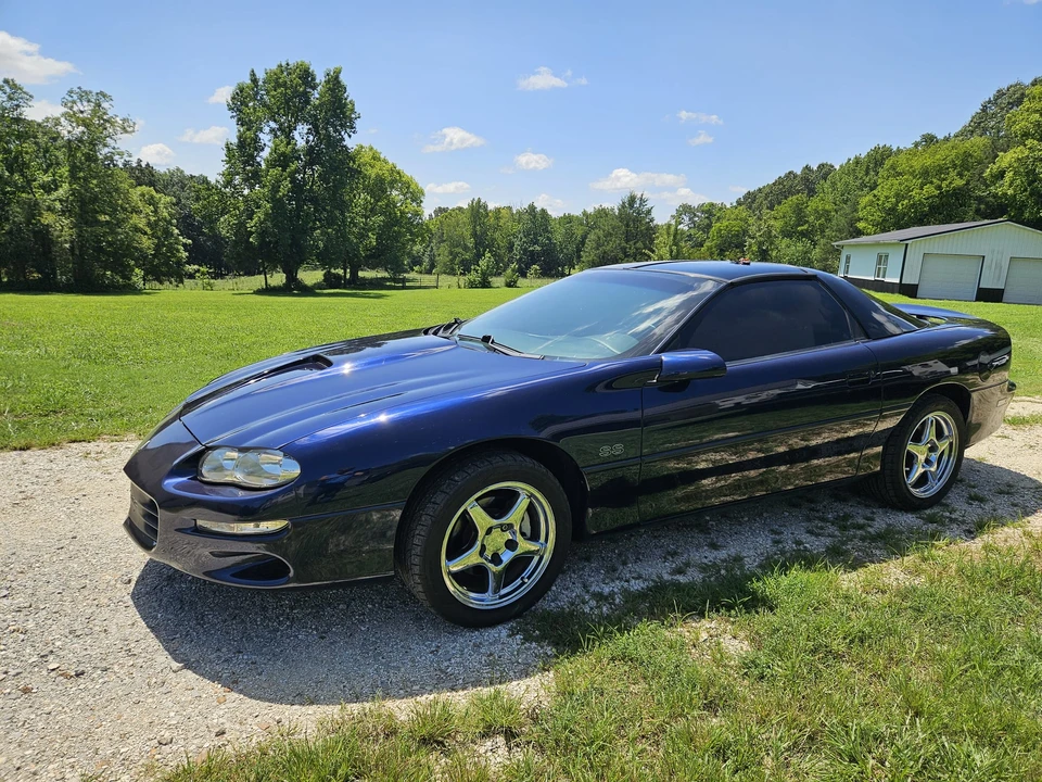 2000 Chevrolet Camaro SS 4th Gen - Image 6 of 31