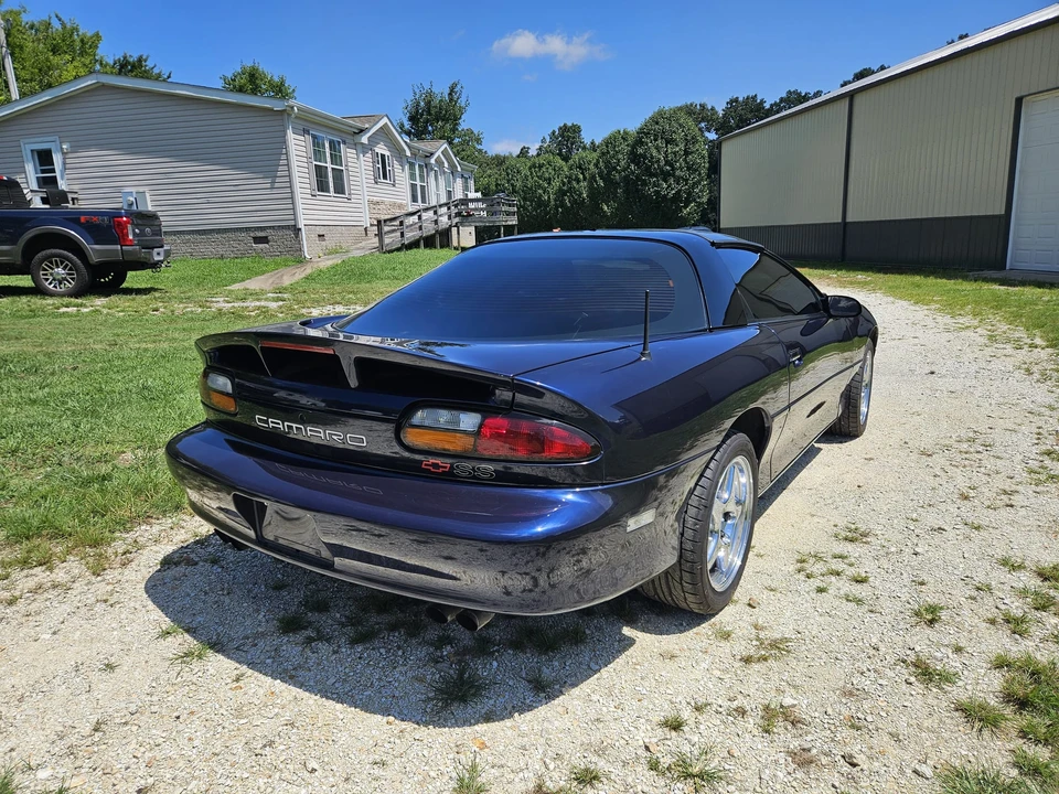 2000 Chevrolet Camaro SS 4th Gen - Image 21 of 31