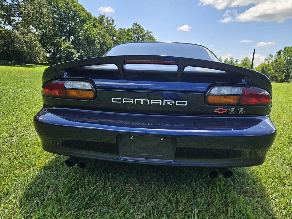 2000 Chevrolet Camaro SS 4th Gen - Image 18 of 31