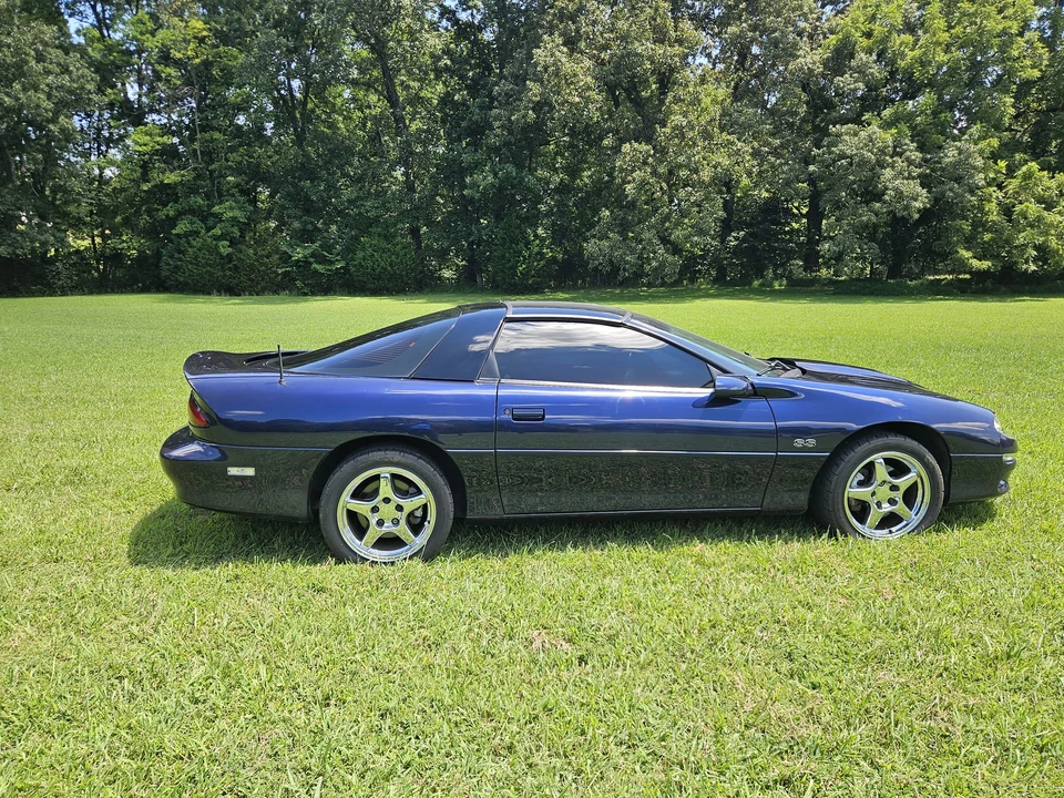 2000 Chevrolet Camaro SS 4th Gen - Image 28 of 31