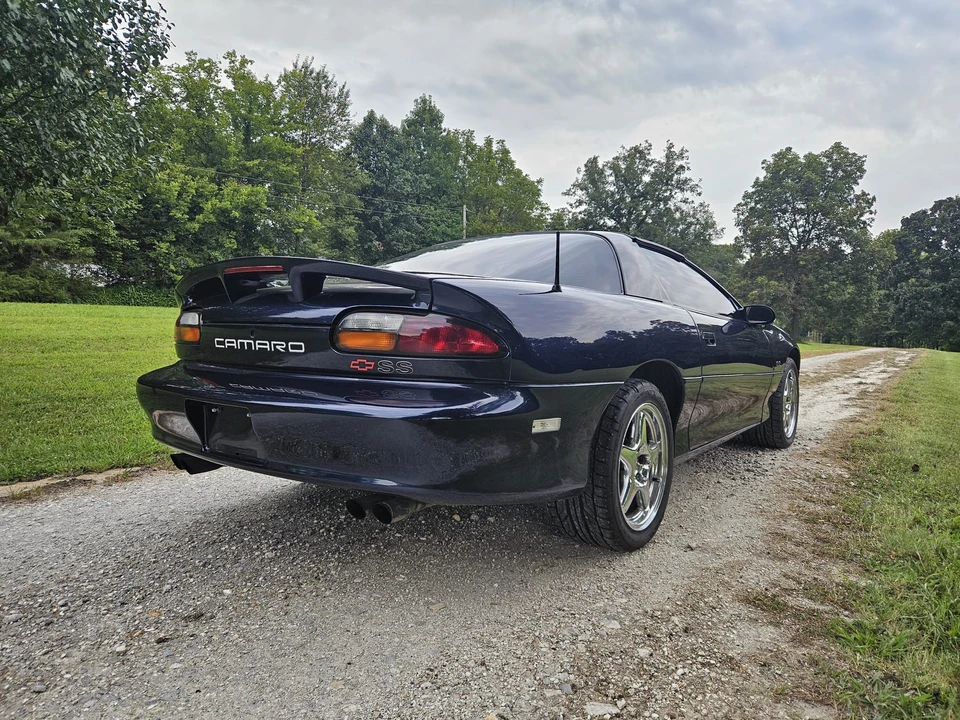 2000 Chevrolet Camaro SS 4th Gen - Image 19 of 31