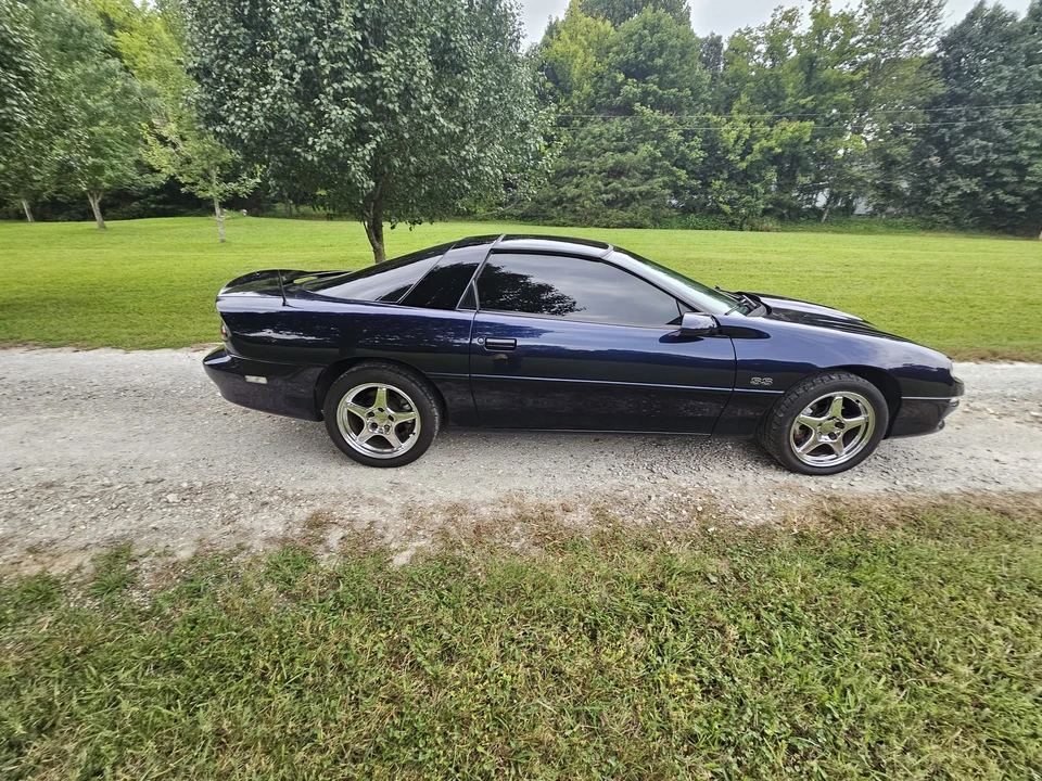 2000 Chevrolet Camaro SS 4th Gen - Image 29 of 31