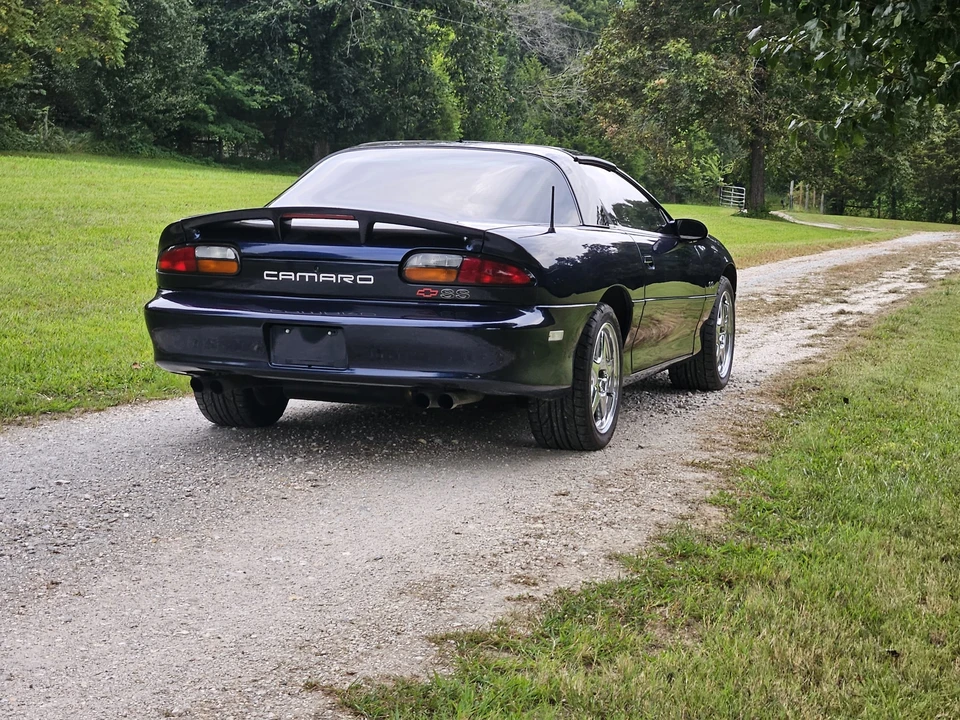 2000 Chevrolet Camaro SS 4th Gen - Image 20 of 31
