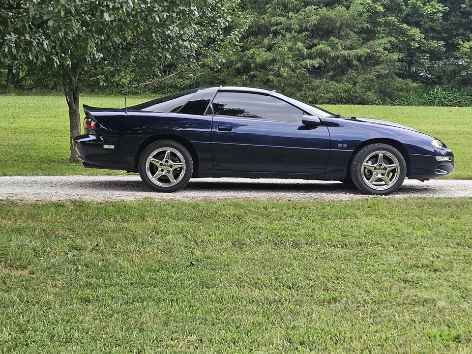 2000 Chevrolet Camaro SS 4th Gen - Image 27 of 31
