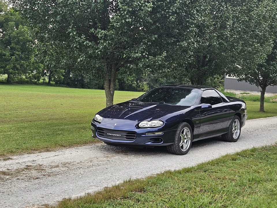 2000 Chevrolet Camaro SS 4th Gen - Image 3 of 31