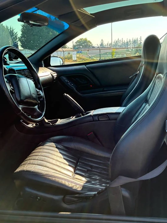 2000 Chevrolet Camaro SS 4th Gen - Image 11 of 17