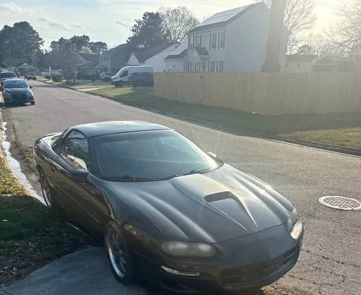 2000 Chevrolet Camaro SS 4th Gen - Image 3 of 4