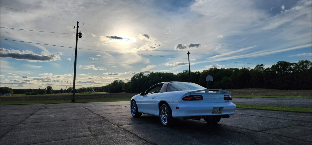2000 Chevrolet Camaro Z28 4th Gen - Image 9 of 17