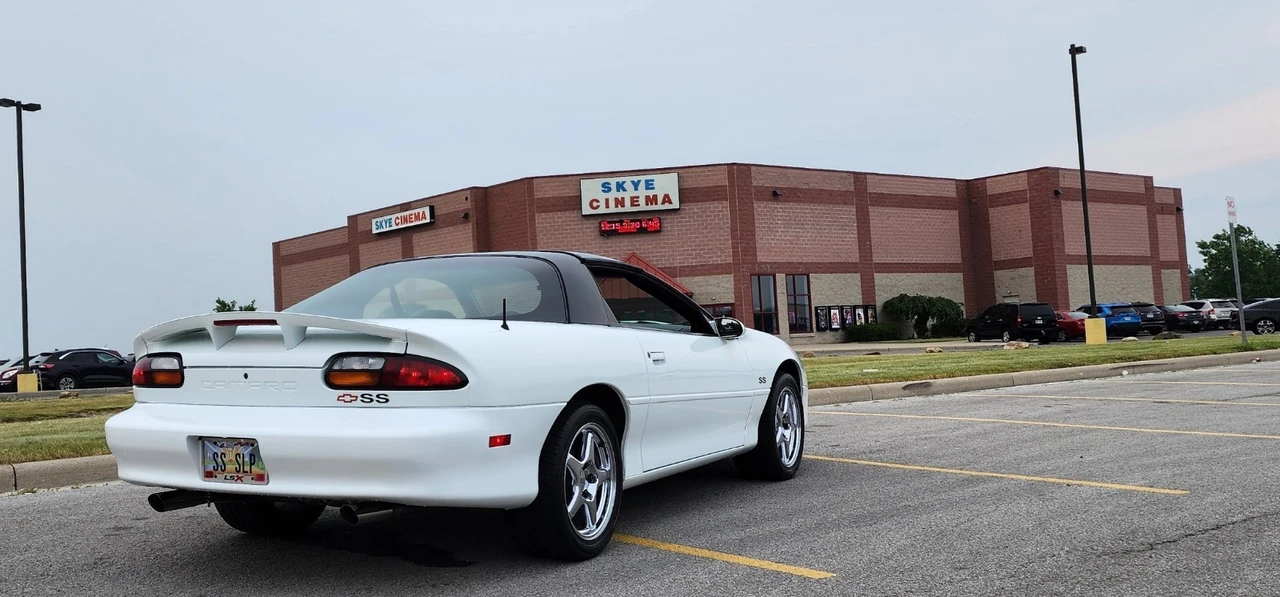 2000 Chevrolet Camaro Z28 4th Gen - Image 6 of 17