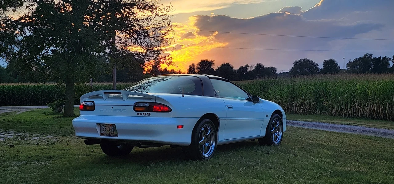 2000 Chevrolet Camaro Z28 4th Gen - Image 4 of 17