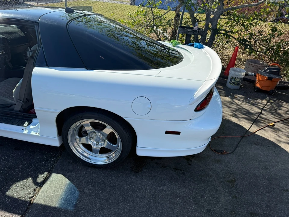 2000 Chevrolet Camaro Z28 4th Gen - Image 13 of 17