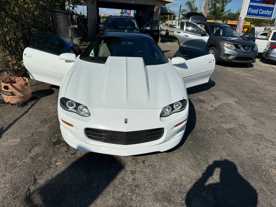 2000 Chevrolet Camaro Z28 4th Gen - Image 12 of 17
