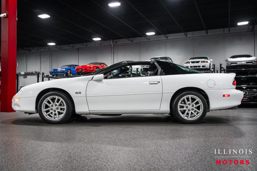 2000 Chevrolet Camaro Z28 4th Gen - Image 2 of 31