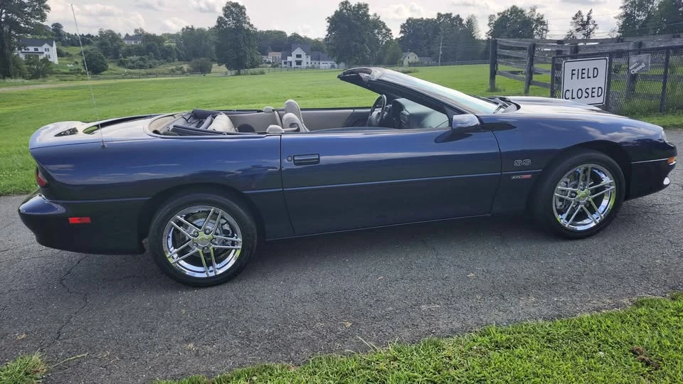 2000 Chevrolet Camaro Z28 4th Gen - Image 9 of 10