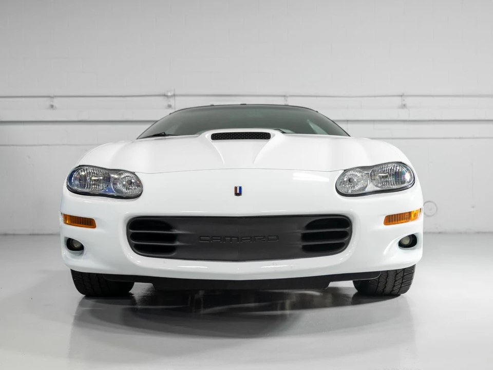 2000 Chevrolet Camaro SS 4th Gen - Image 5 of 31