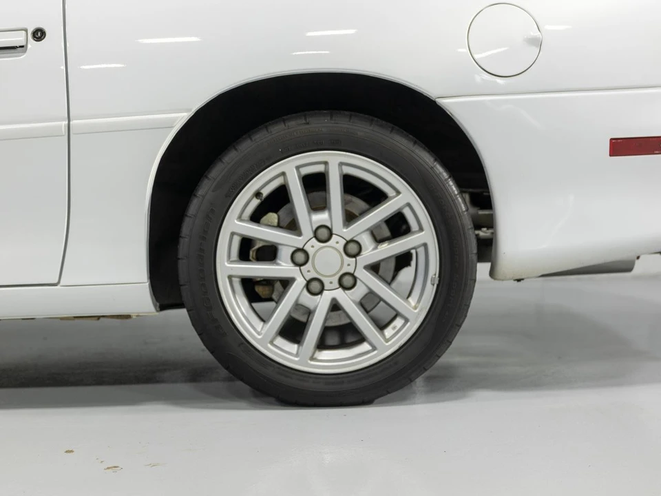 2000 Chevrolet Camaro SS 4th Gen - Image 23 of 31