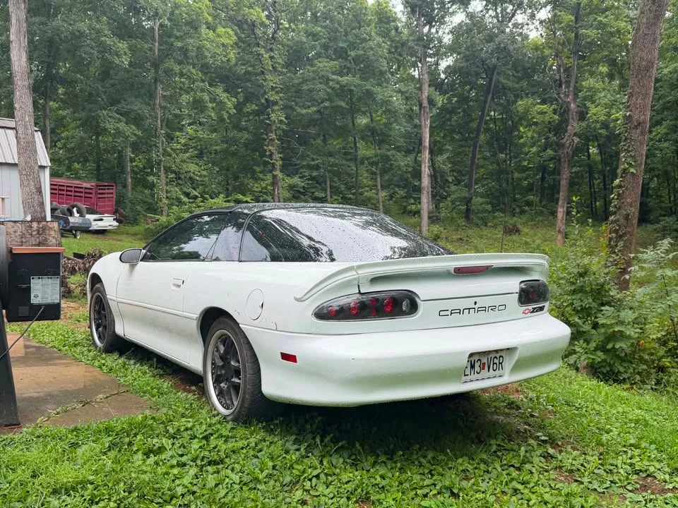 2000 Chevrolet Camaro Z28 4th Gen - Image 5 of 9
