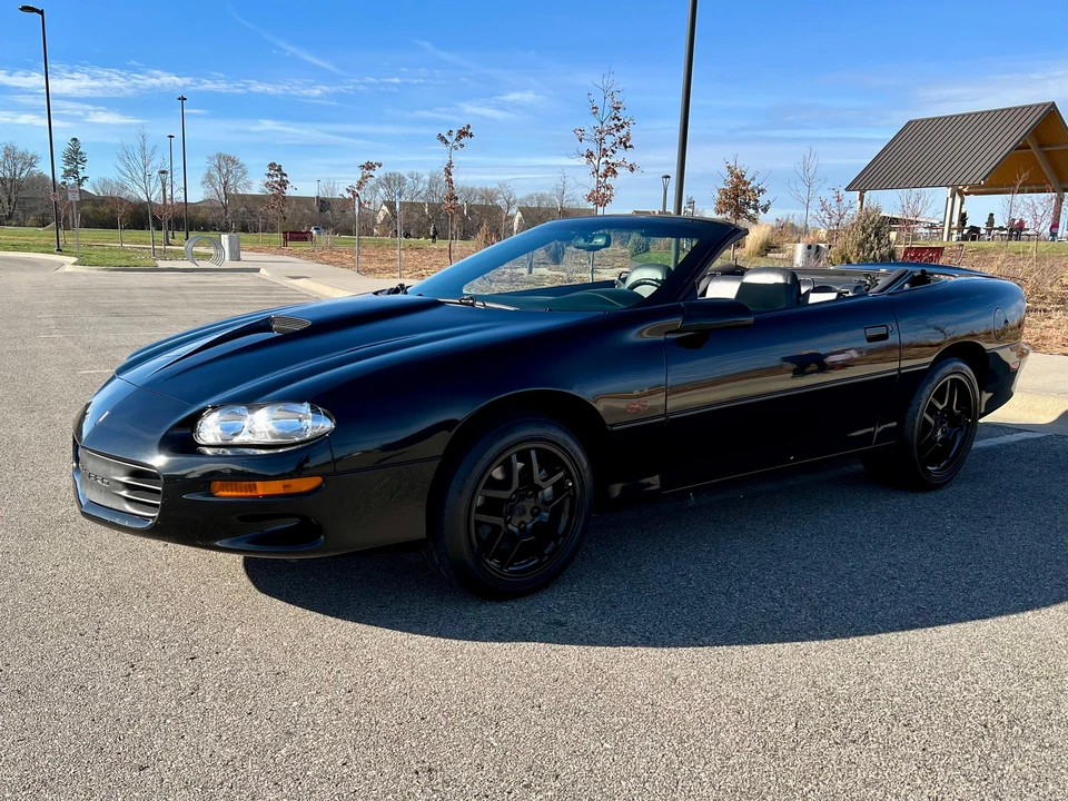 2000 Chevrolet Camaro SS 4th Gen - Image 7 of 31