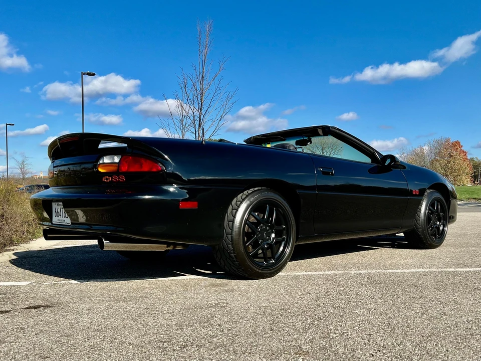 2000 Chevrolet Camaro SS 4th Gen - Image 11 of 31