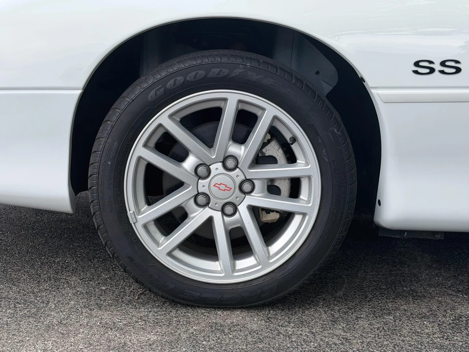 2000 Chevrolet Camaro SS 4th Gen - Image 22 of 31