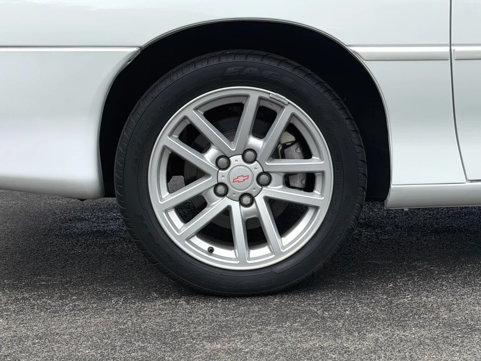 2000 Chevrolet Camaro SS 4th Gen - Image 24 of 31