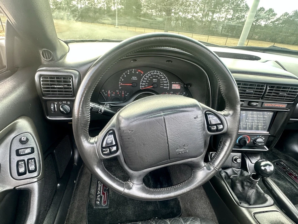 2000 Chevrolet Camaro SS 4th Gen - Image 9 of 14
