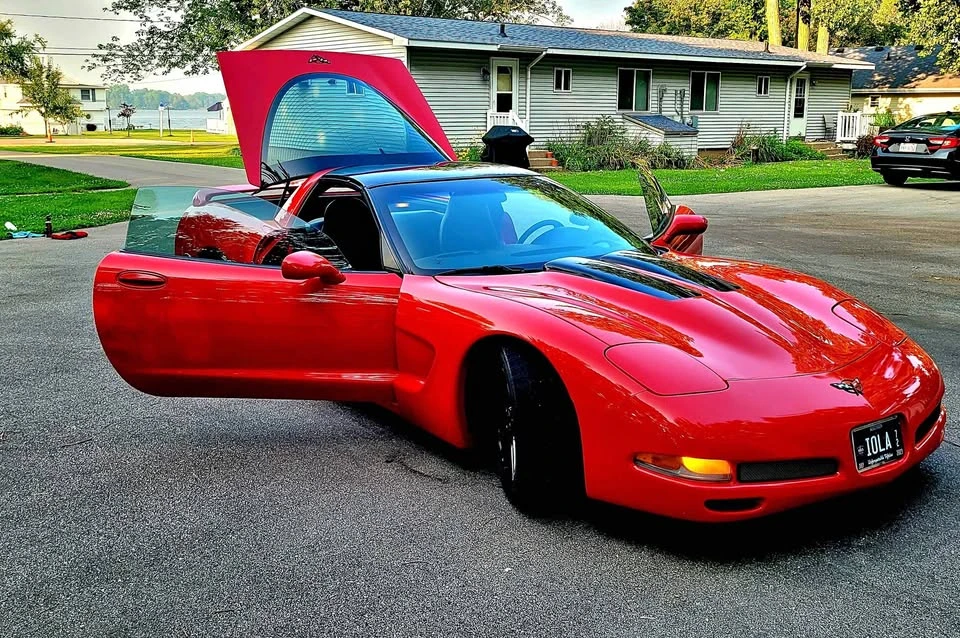 2000 Chevrolet Corvette C5 - Image 1 of 5