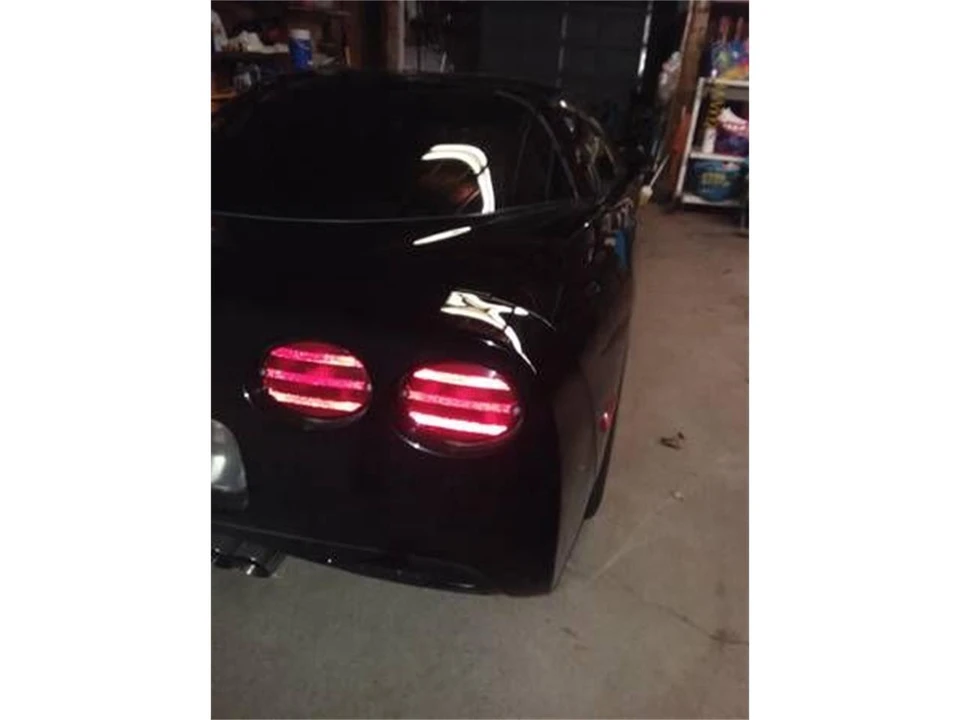 2000 Chevrolet Corvette C5 - Image 2 of 2