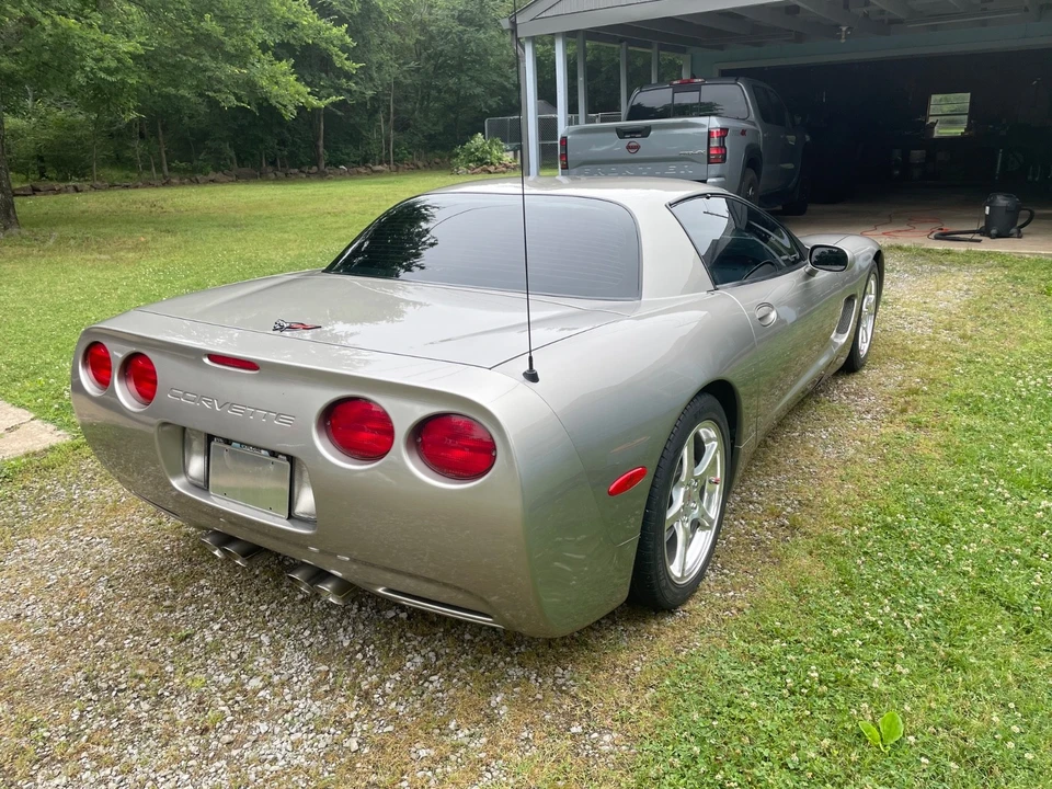 2000 Chevrolet Corvette C5 - Image 5 of 13