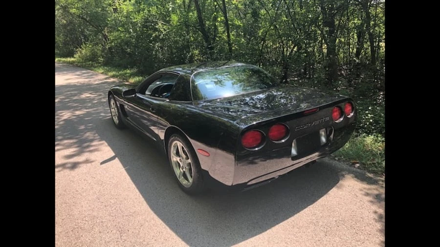 2000 Chevrolet Corvette C5 - Image 2 of 8