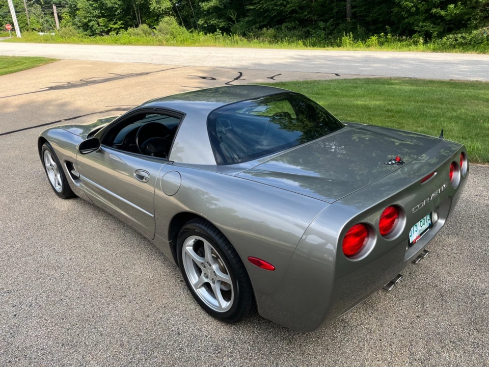 2000 Chevrolet Corvette C5 - Image 9 of 31
