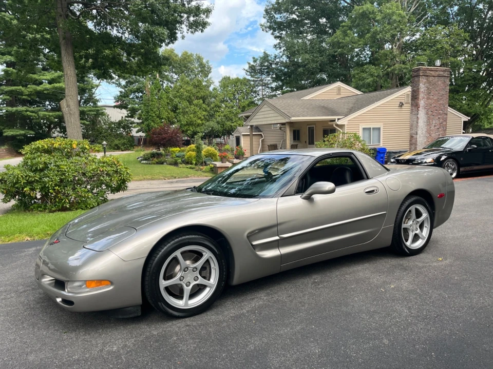 2000 Chevrolet Corvette C5 - Image 2 of 31