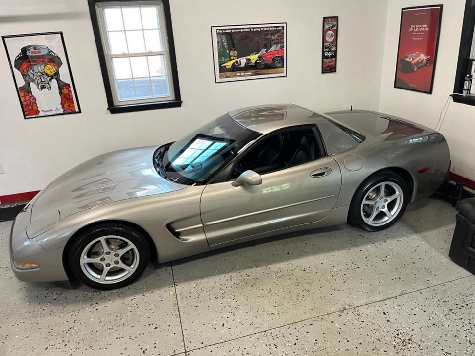 2000 Chevrolet Corvette C5 - Image 3 of 31