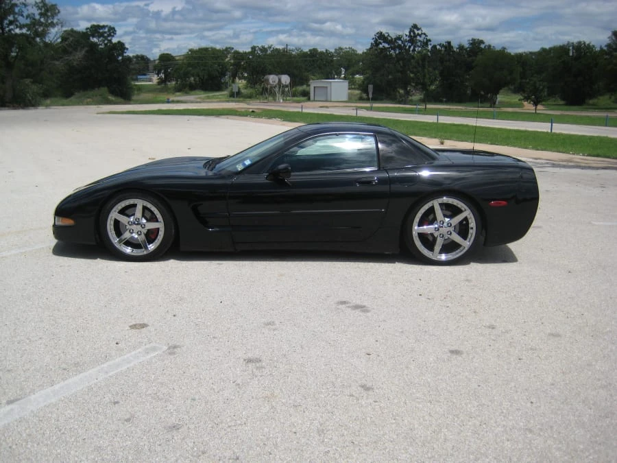 2000 Chevrolet Corvette C5 - Image 2 of 8