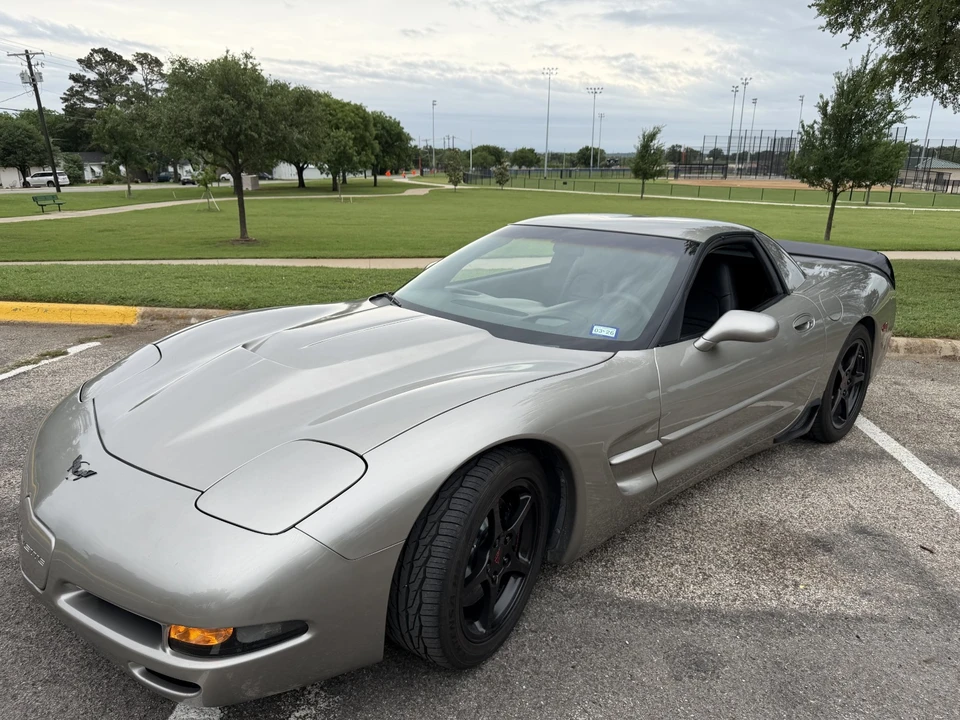 2000 Chevrolet Corvette C5 - Image 2 of 31
