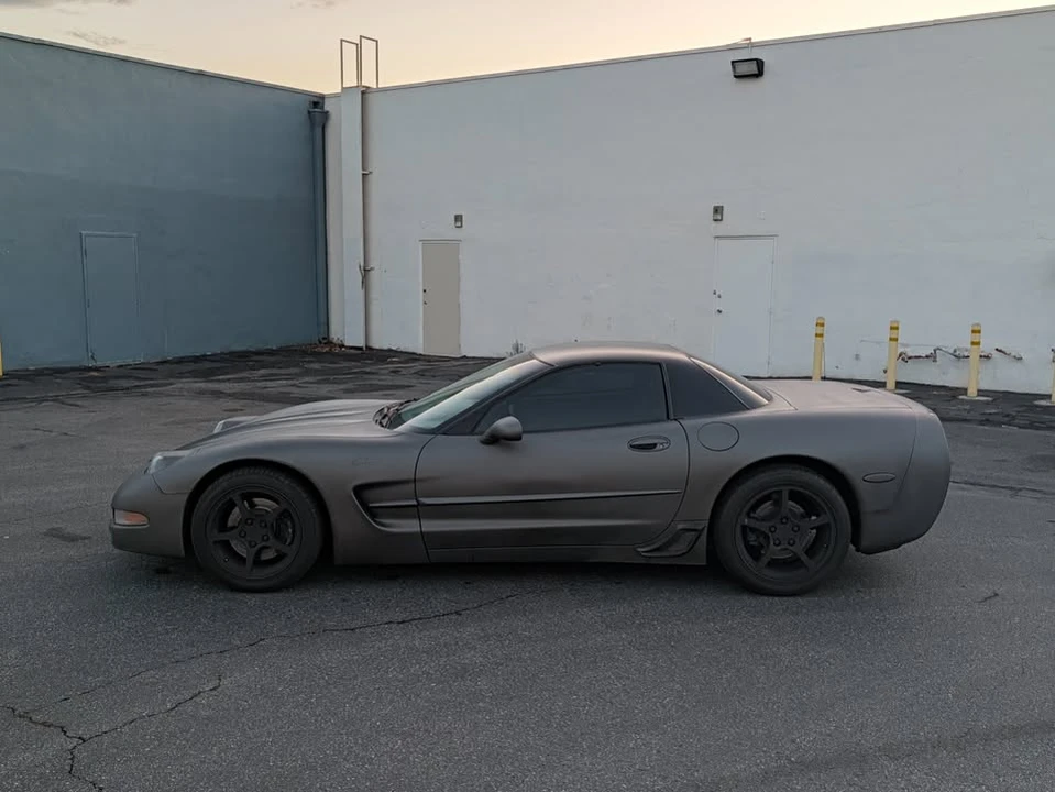 2000 Chevrolet Corvette C5 - Image 2 of 14