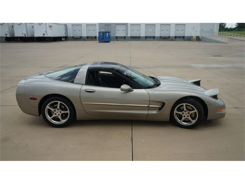 2000 Chevrolet Corvette C5 - Image 17 of 31