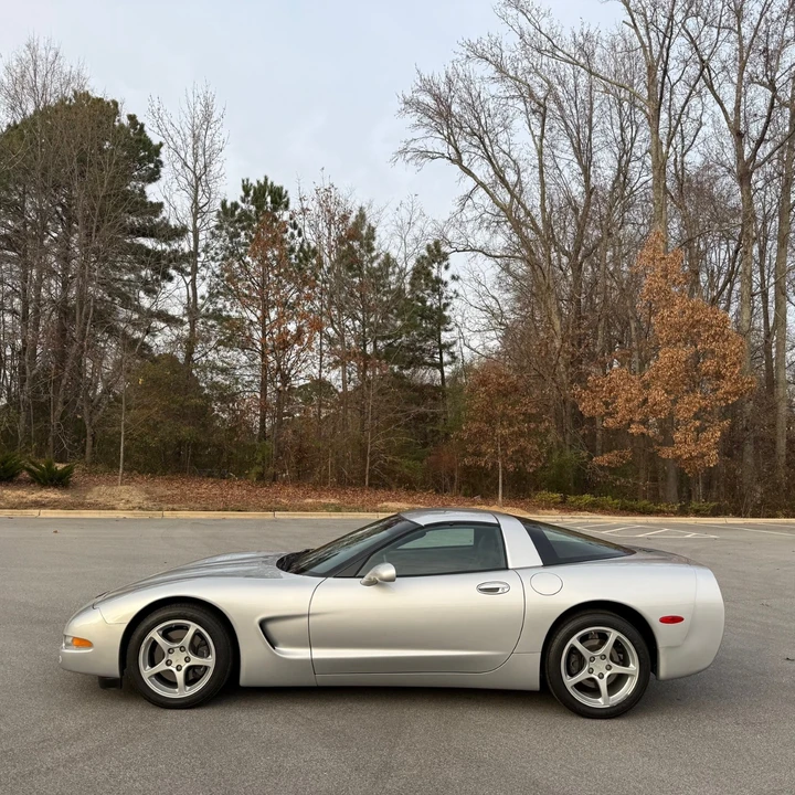 2000 Chevrolet Corvette C5 - Image 5 of 21