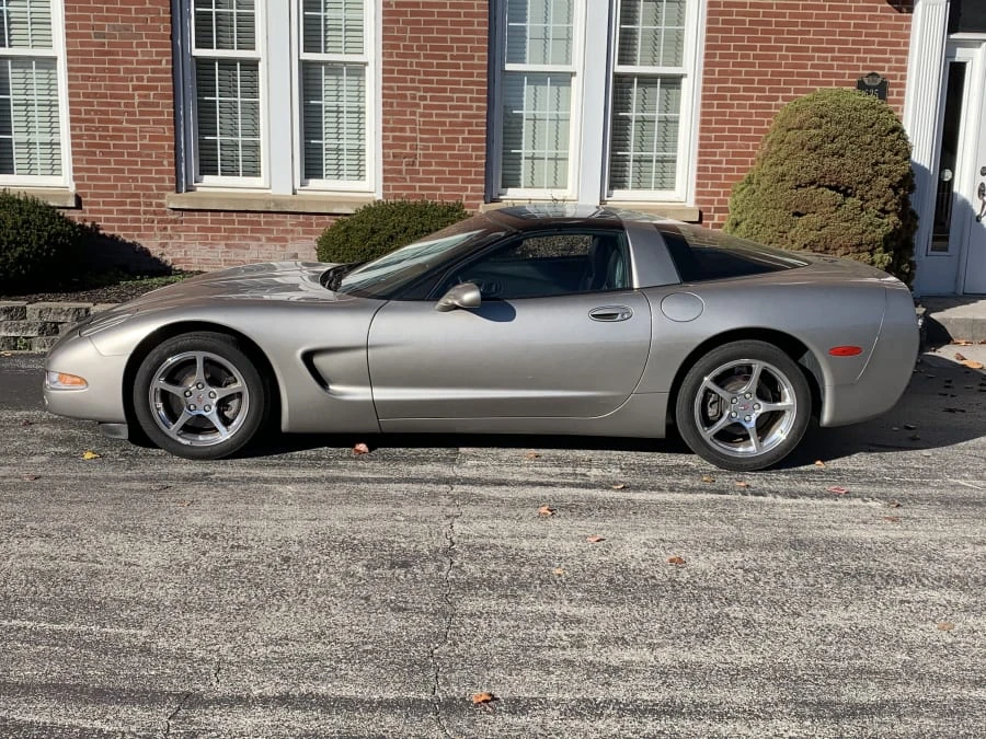 2000 Chevrolet Corvette C5 - Image 2 of 5