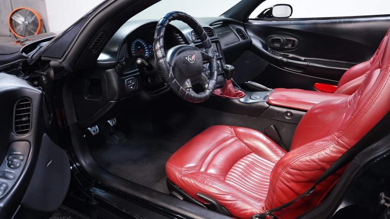 2000 Chevrolet Corvette C5 - Image 5 of 21